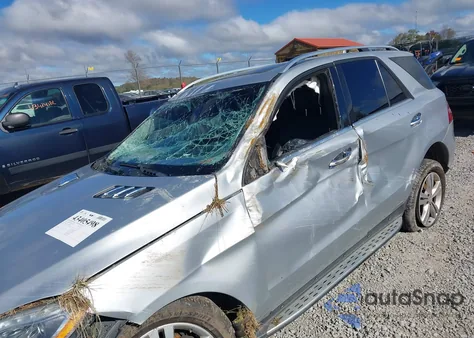 2013 Mercedes-Benz Ml 350 4Matic z USA, uszkodzony, nr VIN 4JGDA5HB4DA245039